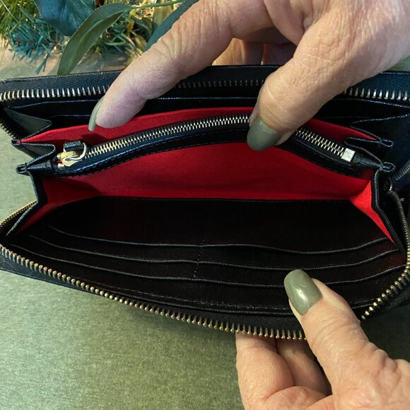 Dooney & Bourke Zip around wallet - Picture 6 of 8